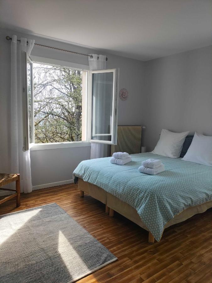Bed and Breakfast Alabrena Feneyrols Exterior foto