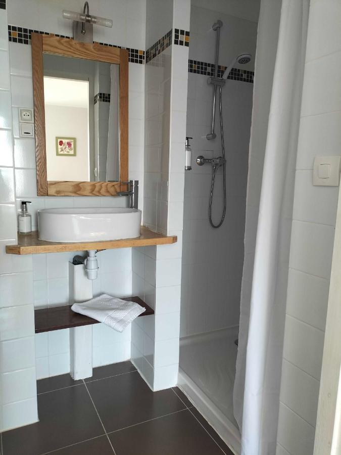 Bed and Breakfast Alabrena Feneyrols Exterior foto